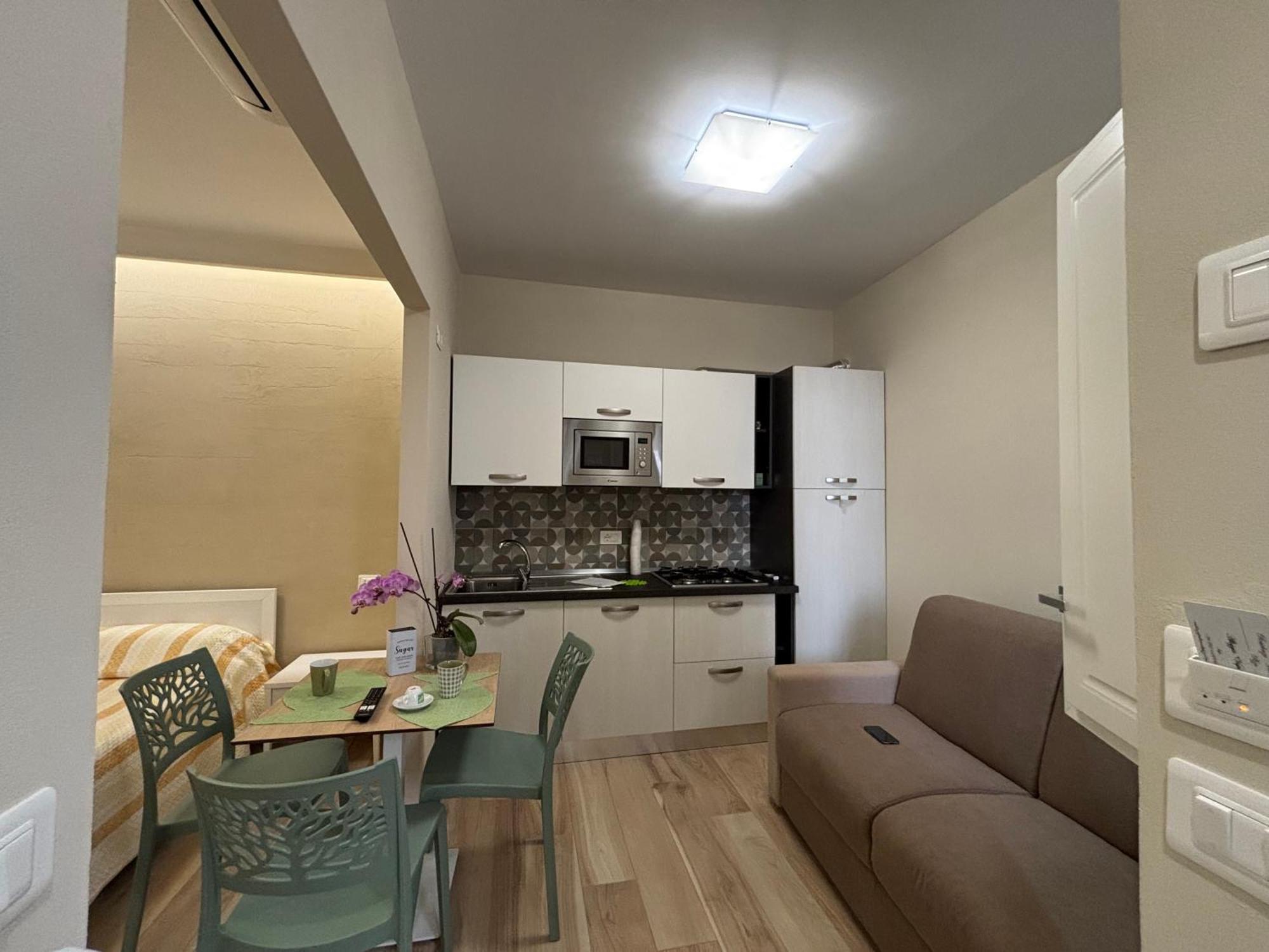 דירות פיצו Residenza Ferdinando - 40M Dal Mare מראה חיצוני תמונה