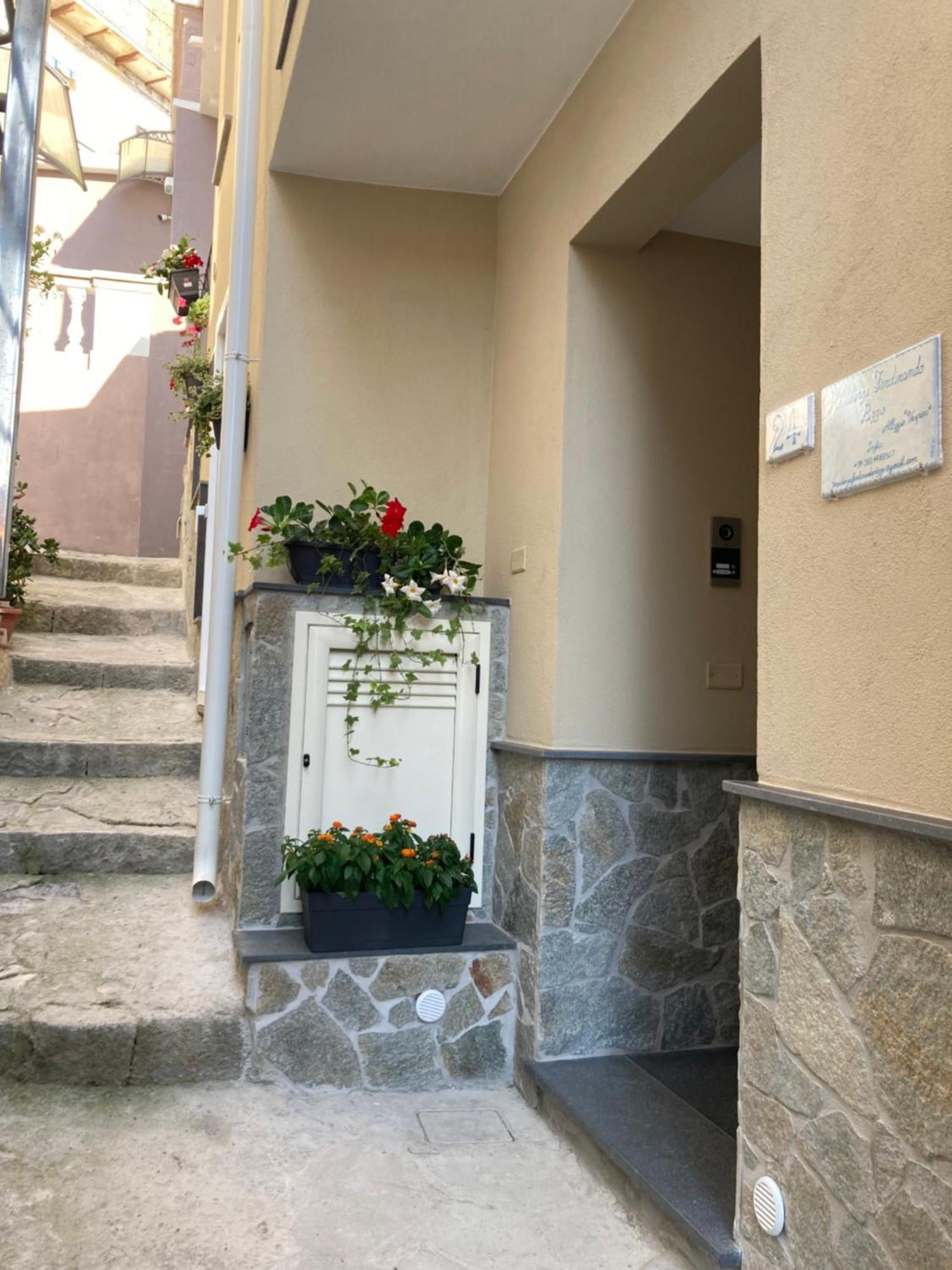 דירות פיצו Residenza Ferdinando - 40M Dal Mare מראה חיצוני תמונה
